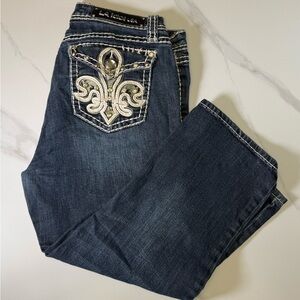 L.A. Idol Dark Blue Ankle Jeans with Embellished Pocket